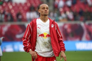 还得等！德天空：西蒙斯与切尔西个人条款100%达协议，仍等待报价