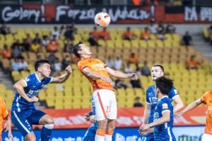 开云下载-河南0比2加少1人顽强追平 本土尖兵助豫军止连败